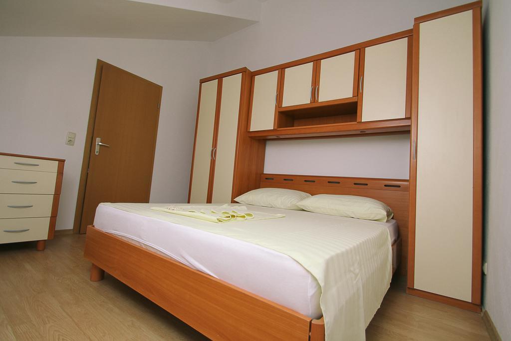 Apartments&Room Babic Kaštela Zewnętrze zdjęcie
